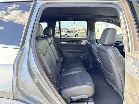 Certified 2023 Cadillac XT6 Premium Luxury w/ Technology Package image 17
