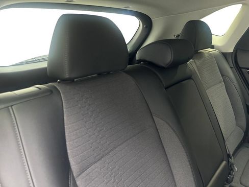 Used 2023 Kia Seltos S FWD image 40