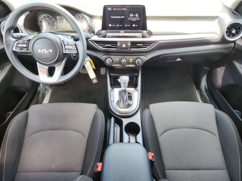 Used 2023 Kia Forte LXS w/ LXS Technology Package FWD image 23