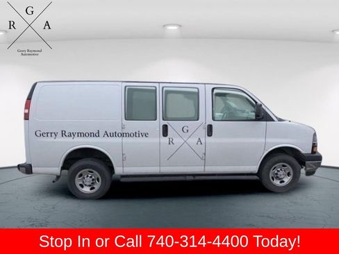 Used 2023 Chevrolet Express 2500 w/ Driver Convenience Package RWD image 6