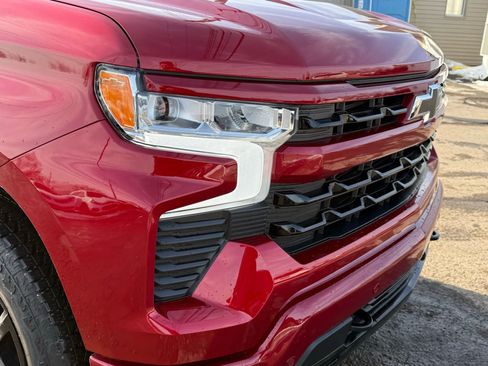 Used 2025 Chevrolet Silverado 1500 RST image 31