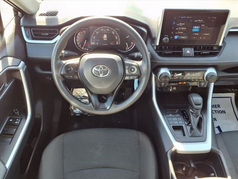 Used 2025 Toyota RAV4 LE image 3