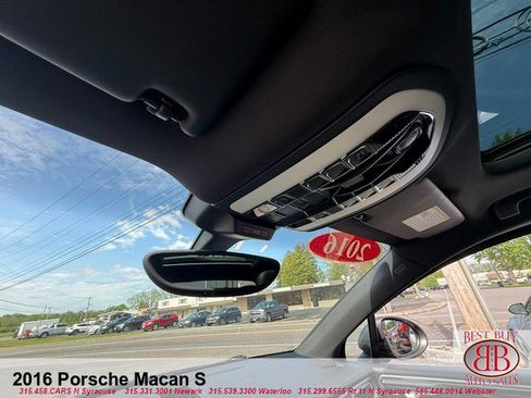 Used 2016 Porsche Macan S AWD/4WD image 26