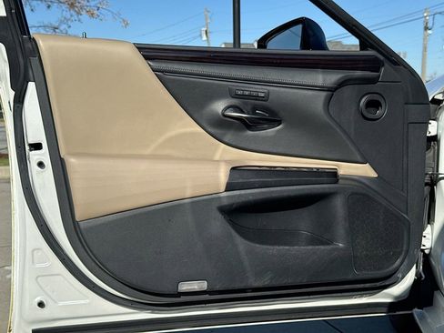 Used 2019 Lexus ES 350 350 Luxury image 14