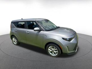 Used 2025 Kia Soul LX w/ LX Technology Package FWD video 2