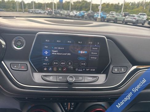 Used 2022 Chevrolet Blazer RS image 32