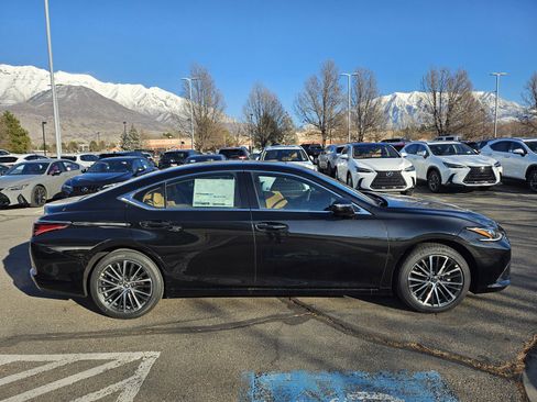 New 2025 Lexus ES 350 w/ Premium Package image 4