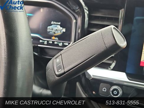 Used 2025 Chevrolet Silverado 1500 LT AWD/4WD image 21