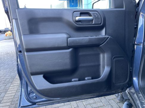 Used 2021 Chevrolet Silverado 1500 Custom Trail Boss w/ Safety Confidence Package image 15