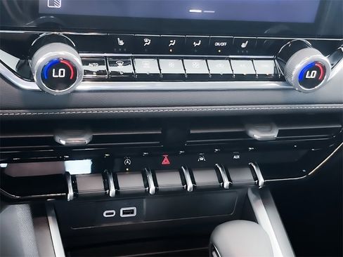 New 2026 Chevrolet Colorado LT w/ LT Convenience Package image 20