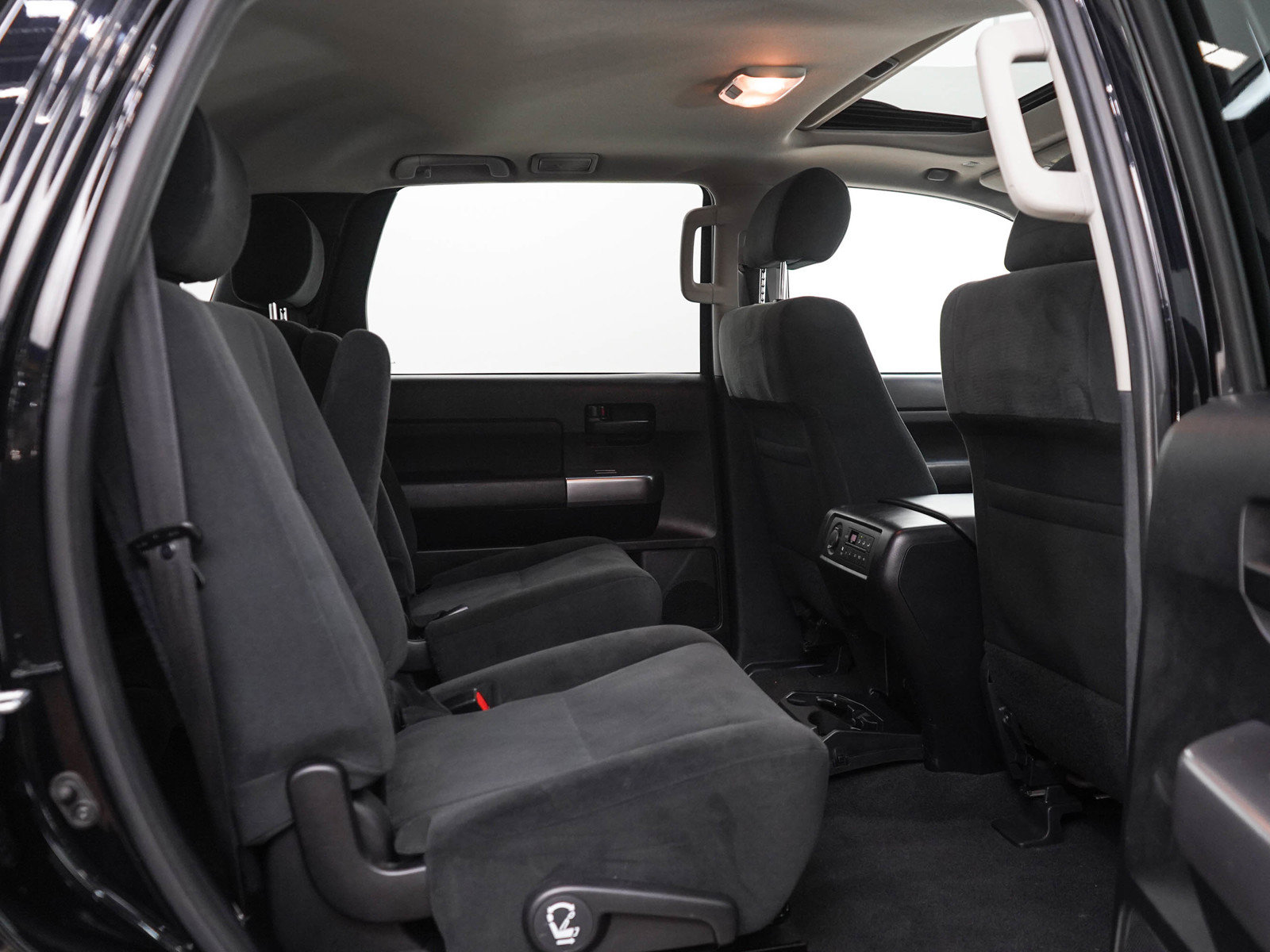 Used 2022 Toyota Sequoia TRD Sport AWD/4WD image 12
