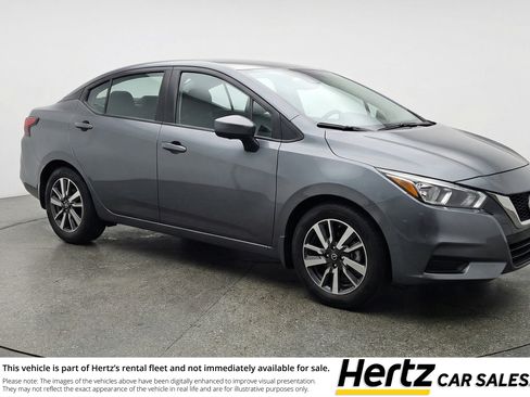 Used 2025 Nissan Versa SV image 1