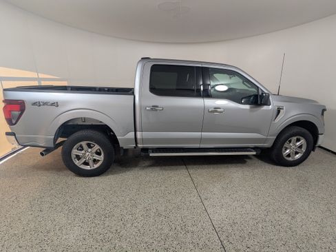 Used 2025 Ford F150 XLT w/ Equipment Group 301A Standard AWD/4WD image 5
