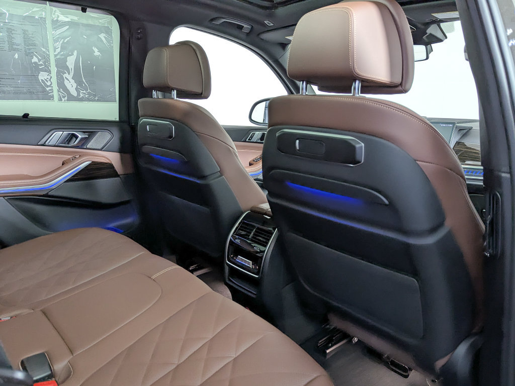 Used 2024 BMW X5 xDrive40i w/ Executive Package AWD/4WD image 46