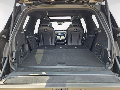 New 2025 Lincoln Navigator Reserve w/ Jet Appearance Package image 31