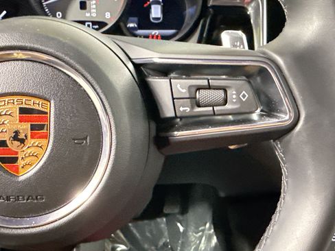 Certified 2026 Porsche Macan S AWD/4WD image 38