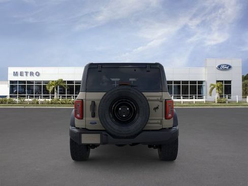 New 2026 Ford Bronco Outer Banks AWD/4WD image 5