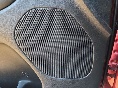 Used 2020 Jeep Grand Cherokee Laredo w/ Laredo X Package image 43