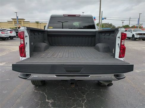 Certified 2024 Chevrolet Silverado 2500 LT w/ Convenience Package image 14