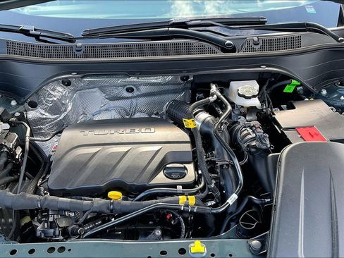 New 2026 Chevrolet Trax LT w/ Driver Confidence Package FWD image 12