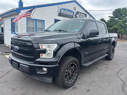 Used 2017 Ford F150 Lariat w/ Equipment Group 502A Luxury AWD/4WD image 11