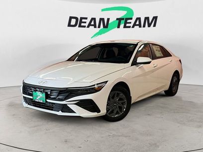 Certified 2025 Hyundai Elantra Blue