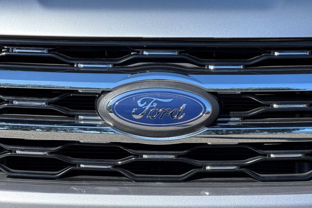 Used 2023 Ford Expedition Limited AWD/4WD image 49