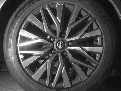 Used 2025 Nissan Altima 2.5 SV image 15