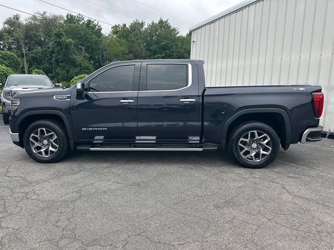 Used 2025 GMC Sierra 1500 SLT w/ SLT Premium Plus Package AWD/4WD image 9