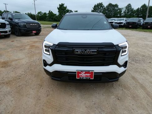 New 2026 GMC Terrain Elevation w/ Elevation Premium Package AWD/4WD image 9