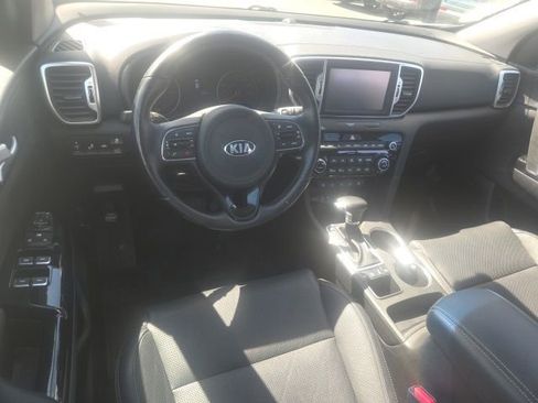 Used 2019 Kia Sportage EX w/ Option Group 040 AWD/4WD image 27