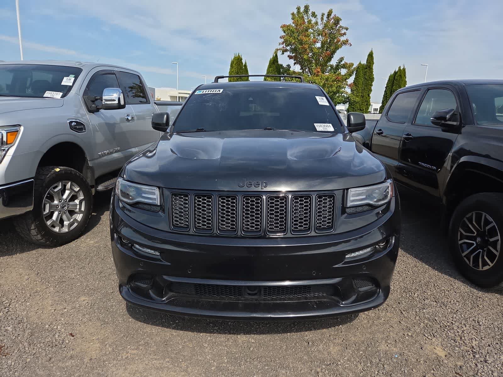 Used 2014 Jeep Grand Cherokee SRT8 w/ Luxury Group II AWD/4WD image 5