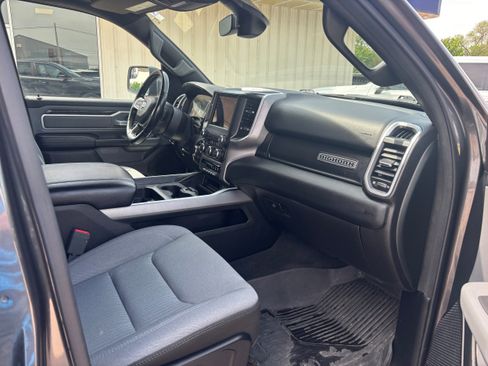 Used 2021 RAM 1500 Big Horn AWD/4WD image 12