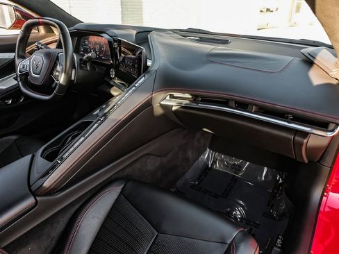 Used 2020 Chevrolet Corvette Stingray Premium Cpe w/ 3LT Preferred Equipment Group RWD image 10