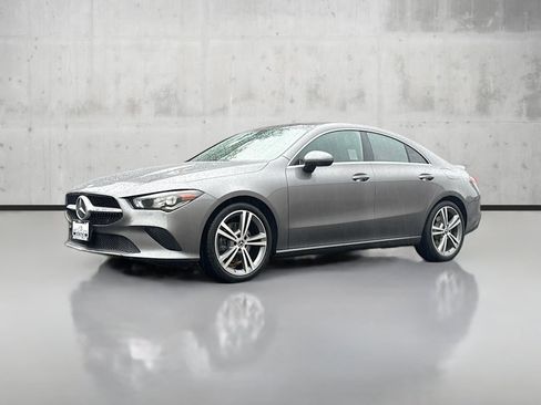 Used 2020 Mercedes-Benz CLA 250 image 3