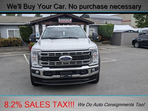 Used 2023 Ford F450 XLT w/ XLT Value Package image 2