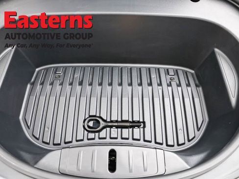 Used 2020 Tesla Model 3 Standard Range RWD image 7