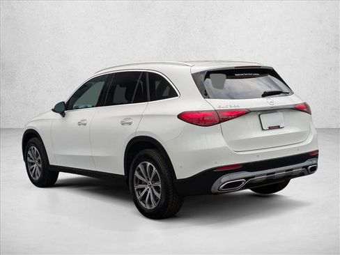 Certified 2025 Mercedes-Benz GLC 300 image 10