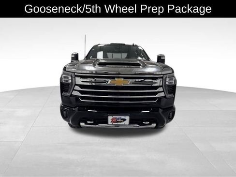 Certified 2024 Chevrolet Silverado 2500 High Country w/ Technology Package image 9