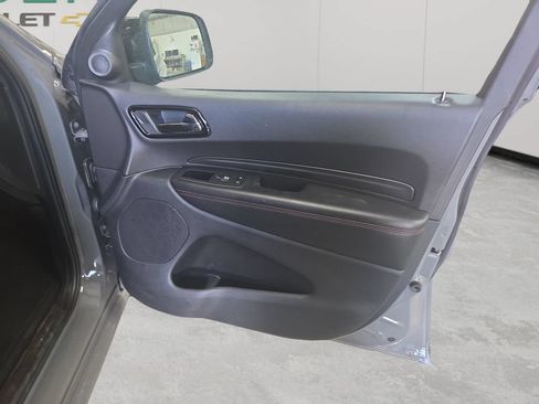 Used 2025 Dodge Durango GT AWD/4WD image 46