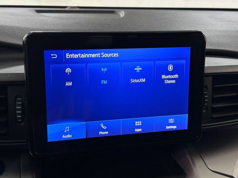 Certified 2022 Ford Explorer XLT image 48