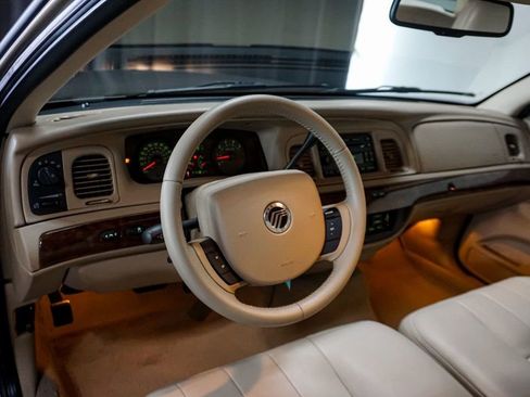 Used 2006 Mercury Grand Marquis LS image 10