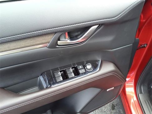 Used 2025 MAZDA CX-5 Signature image 8