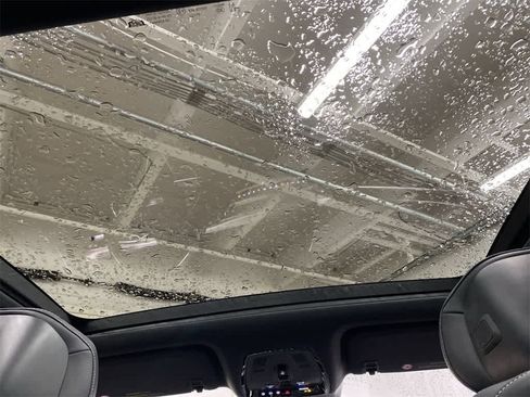 Certified 2025 Cadillac Lyriq Luxury w/ LPO, Floor Liner Package image 20