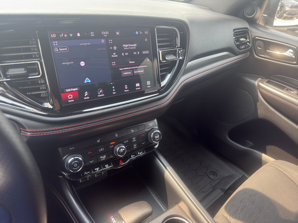 Used 2025 Dodge Durango GT w/ Blacktop Package AWD/4WD image 22