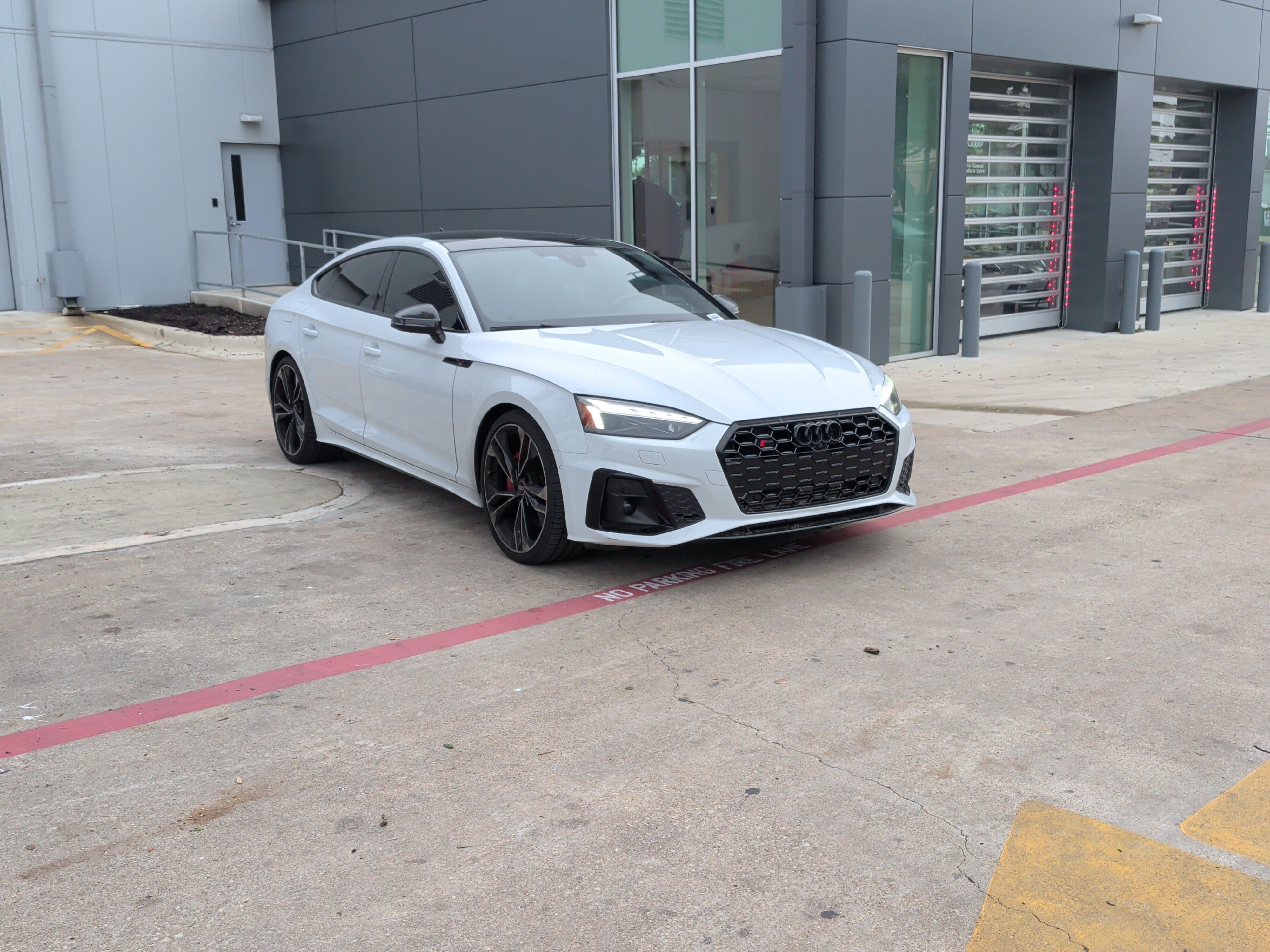 Used 2023 Audi S5 Prestige AWD/4WD image 2