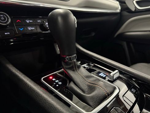 Used 2022 Jeep Compass Limited w/ Elite Group image 30