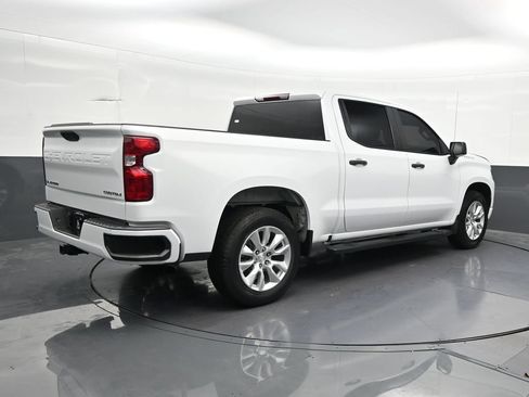 Used 2024 Chevrolet Silverado 1500 Custom RWD image 5