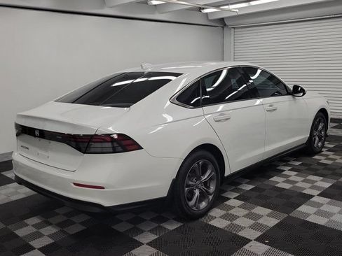 Certified 2024 Honda Accord EX image 6