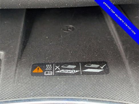 Used 2023 Buick Enclave Premium w/ Experience Buick Package image 22